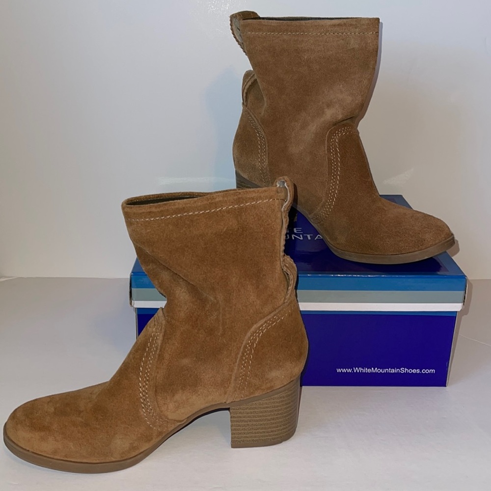White Mountain Behari Slouchy Boots